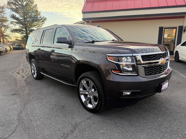 2017 Chevrolet Suburban LT