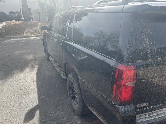 2017 Chevrolet Suburban LT