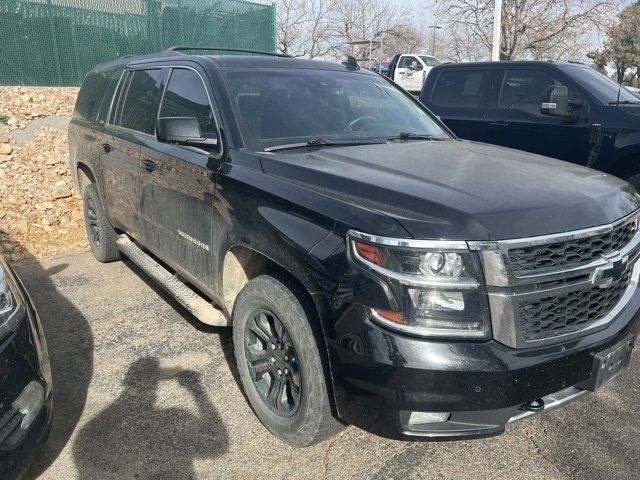 2017 Chevrolet Suburban LT