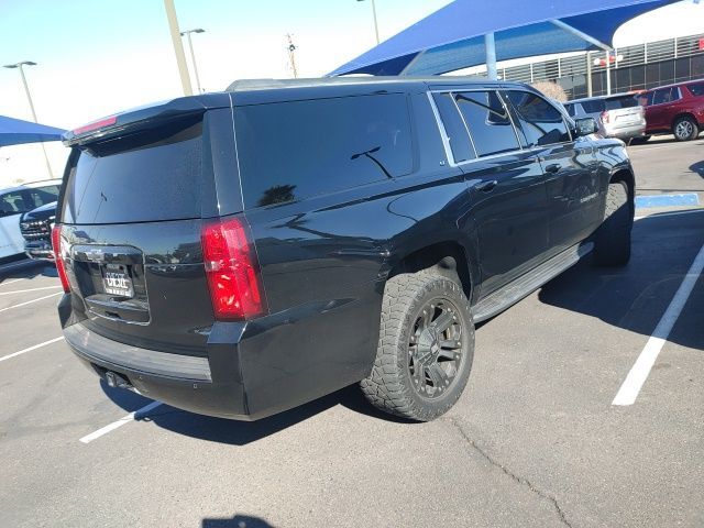 2017 Chevrolet Suburban LT