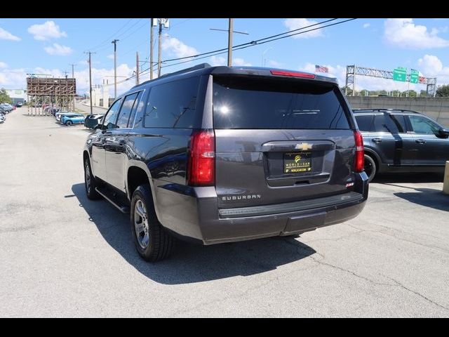 2017 Chevrolet Suburban LT