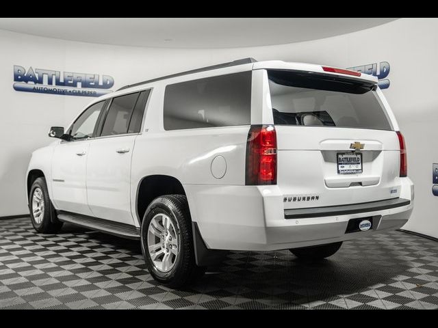 2017 Chevrolet Suburban LT