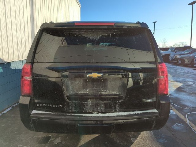 2017 Chevrolet Suburban LT