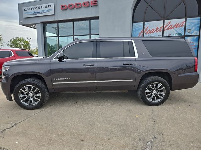 2017 Chevrolet Suburban LT