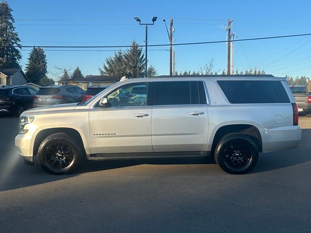 2017 Chevrolet Suburban LT