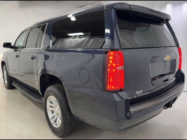 2017 Chevrolet Suburban LT