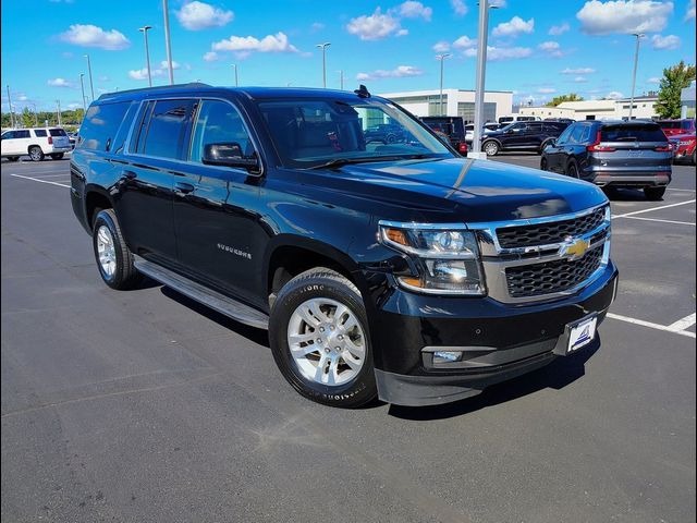 2017 Chevrolet Suburban LT