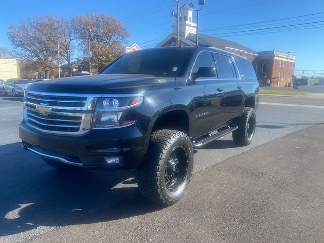 2017 Chevrolet Suburban LT