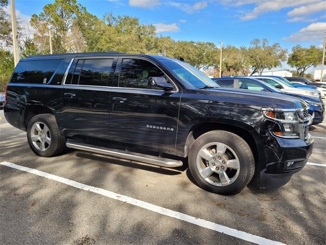 2017 Chevrolet Suburban LT