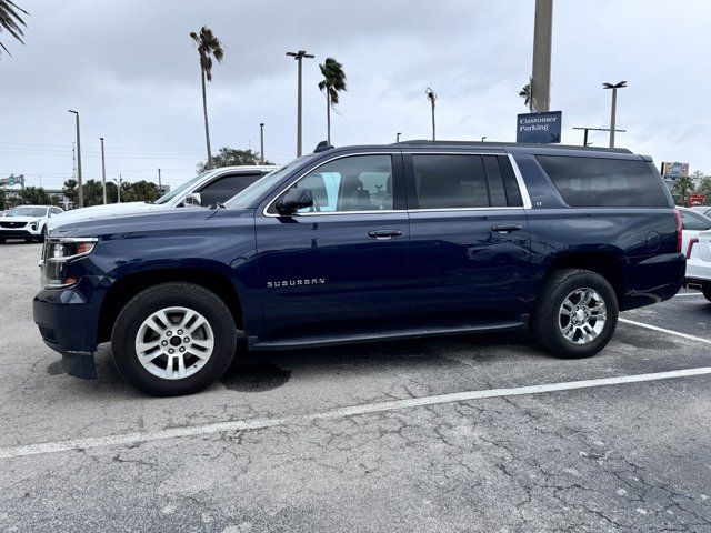 2017 Chevrolet Suburban LT