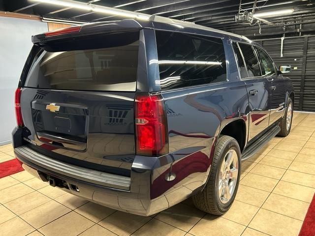 2017 Chevrolet Suburban LT