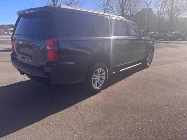 2017 Chevrolet Suburban LT