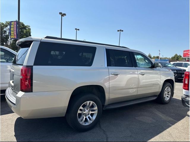 2017 Chevrolet Suburban LT