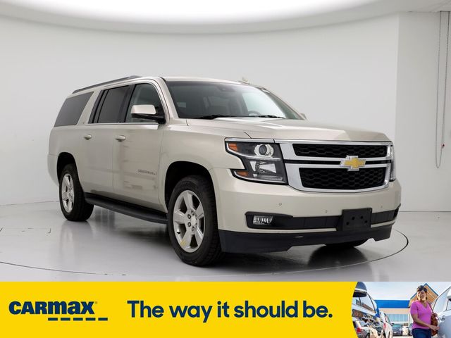 2017 Chevrolet Suburban LT