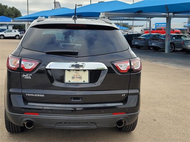 2017 Chevrolet Traverse LT