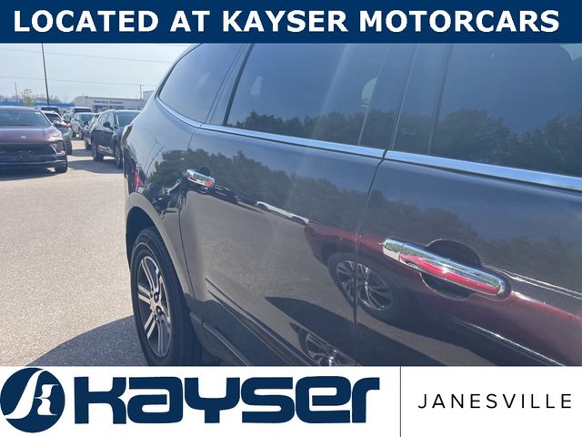 2017 Chevrolet Traverse LT