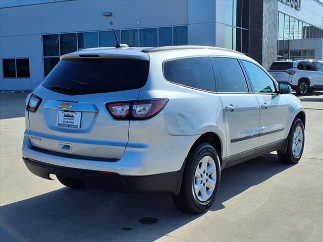 2017 Chevrolet Traverse LS