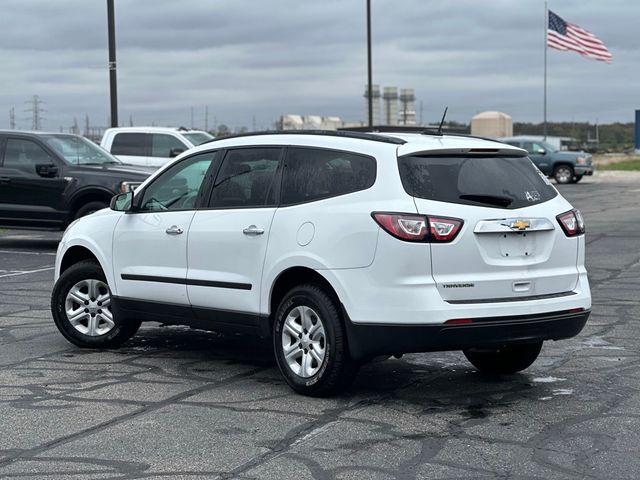 2017 Chevrolet Traverse LS