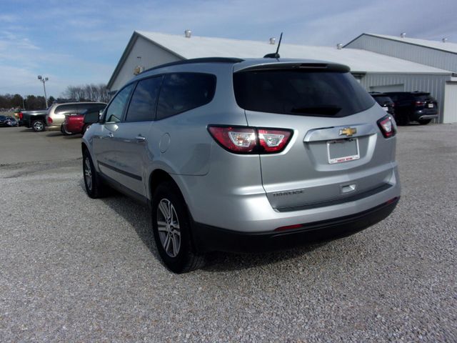 2017 Chevrolet Traverse LS