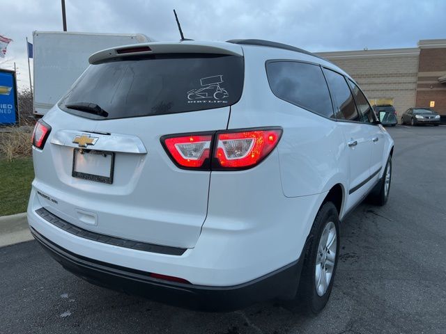 2017 Chevrolet Traverse LS