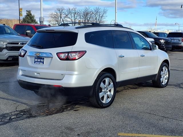 2017 Chevrolet Traverse LT