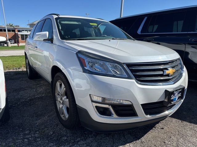 2017 Chevrolet Traverse LT