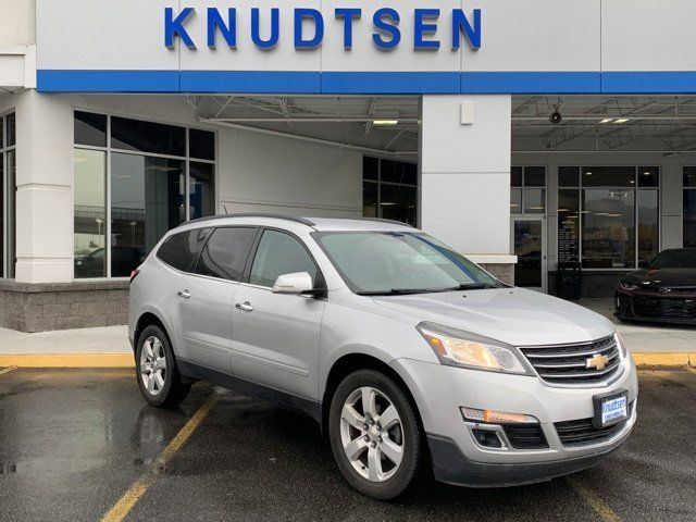 2017 Chevrolet Traverse LT