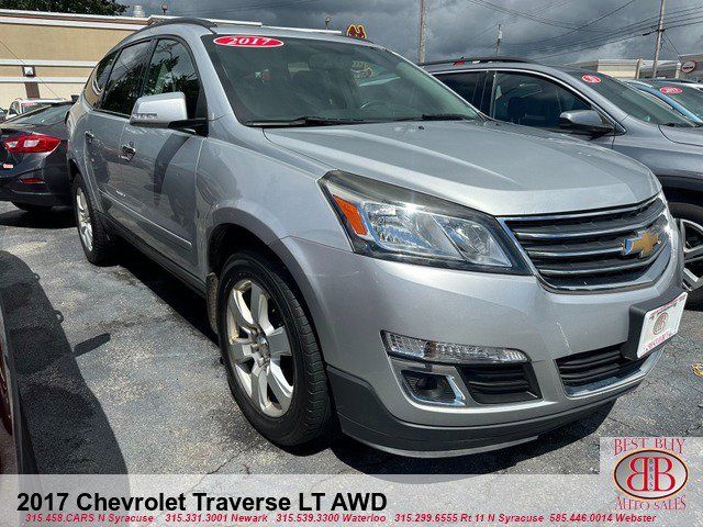 2017 Chevrolet Traverse LT