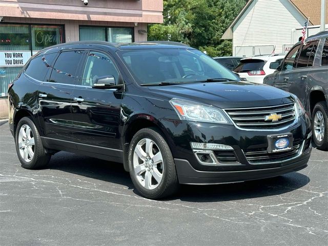 2017 Chevrolet Traverse LT