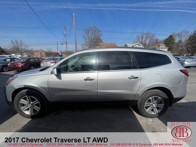 2017 Chevrolet Traverse LT