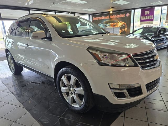 2017 Chevrolet Traverse LT