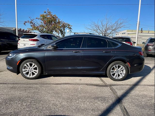 2017 Chrysler 200 Limited Platinum