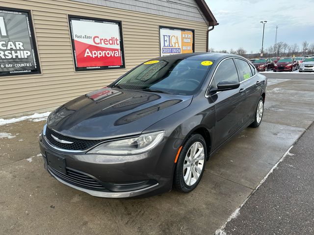 2017 Chrysler 200 Touring