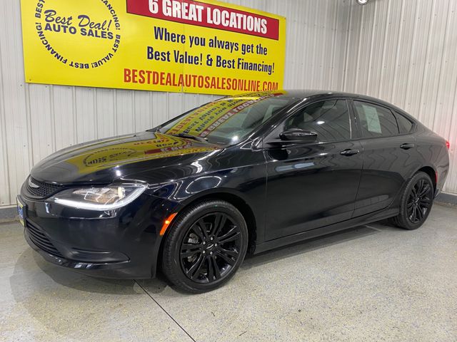 2017 Chrysler 200 Touring