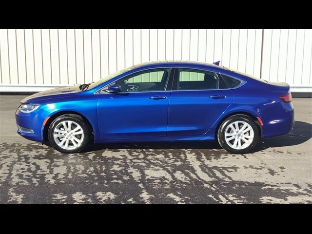 2017 Chrysler 200 Limited Platinum