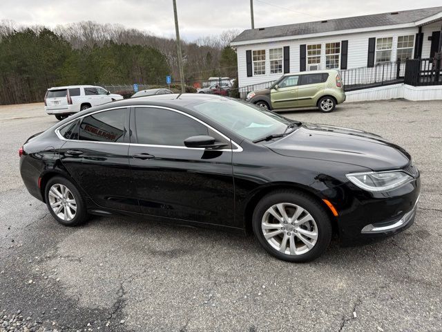 2017 Chrysler 200 Limited Platinum