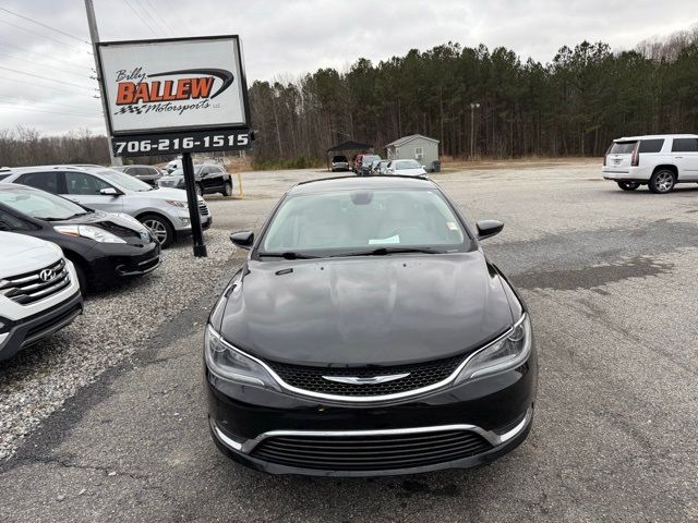 2017 Chrysler 200 Limited Platinum