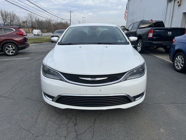 2017 Chrysler 200 Limited Platinum