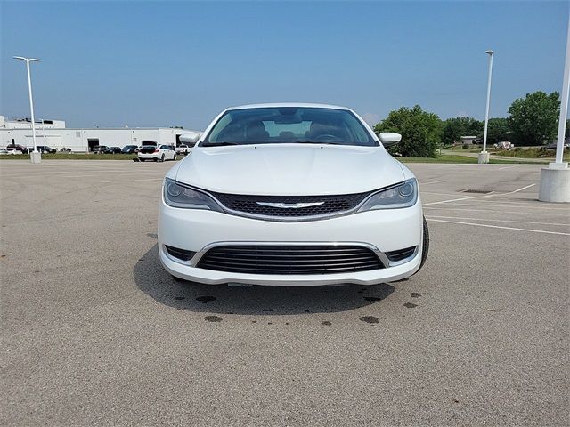 2017 Chrysler 200 Limited Platinum