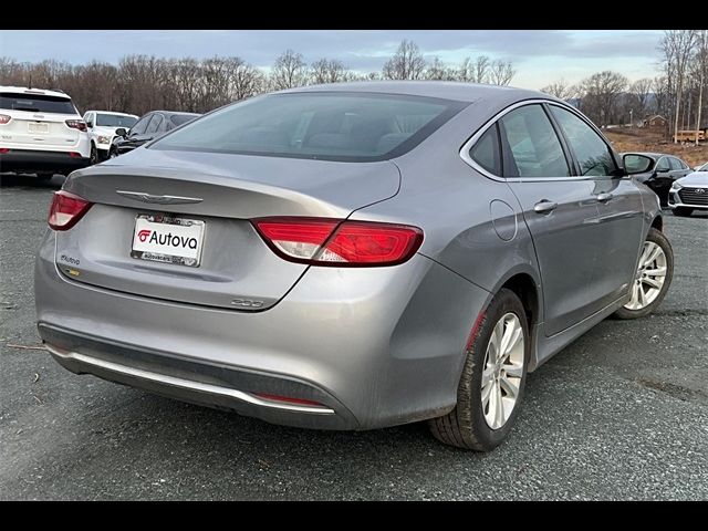 2017 Chrysler 200 Limited