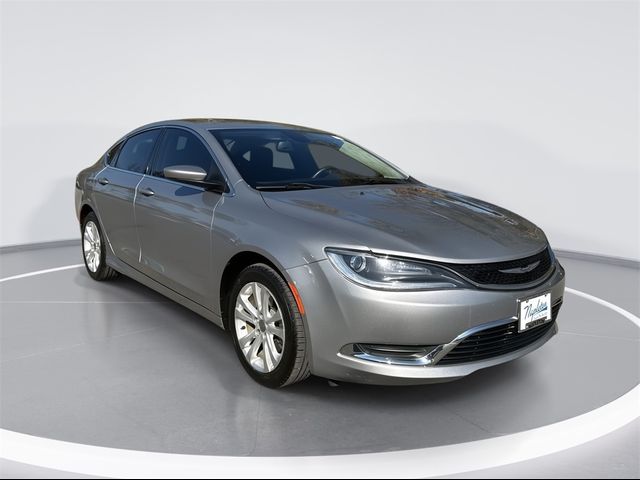 2017 Chrysler 200 Limited Platinum