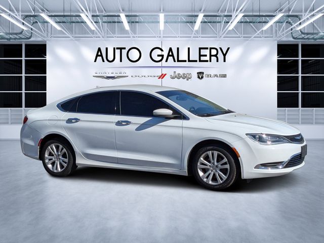 2017 Chrysler 200 Limited Platinum