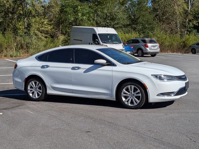 2017 Chrysler 200 Limited Platinum