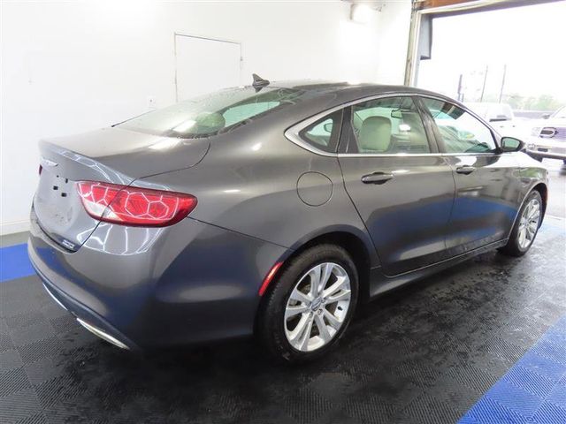 2017 Chrysler 200 Limited Platinum