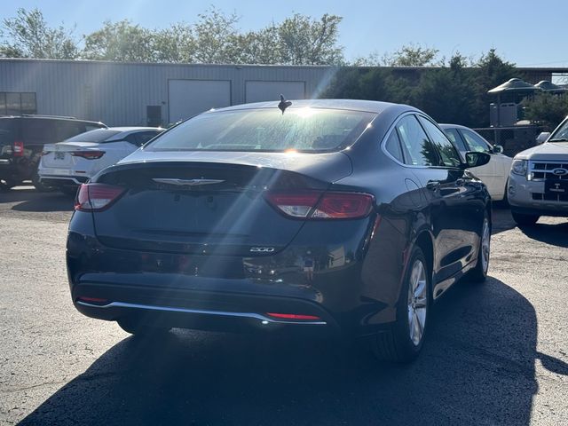 2017 Chrysler 200 Limited Platinum