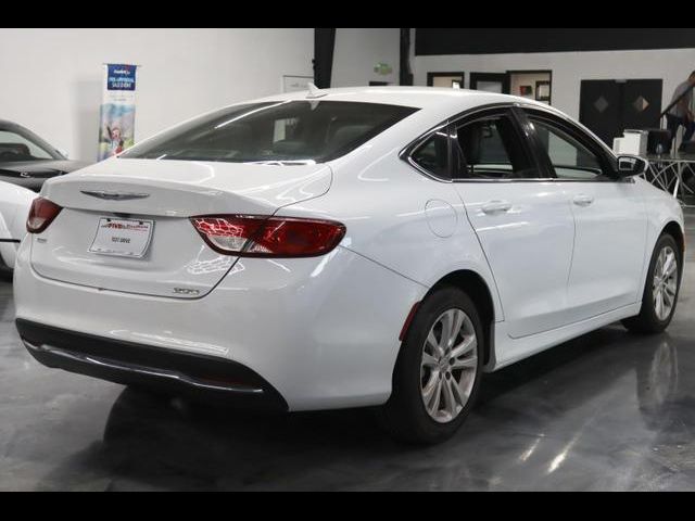 2017 Chrysler 200 Limited Platinum