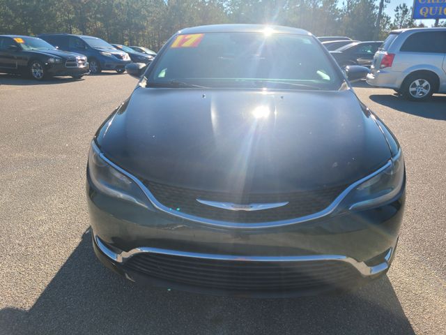 2017 Chrysler 200 Touring