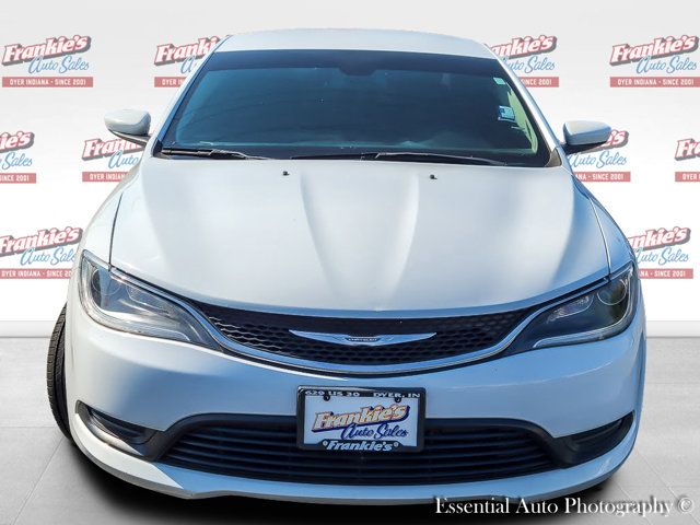 2017 Chrysler 200 Touring