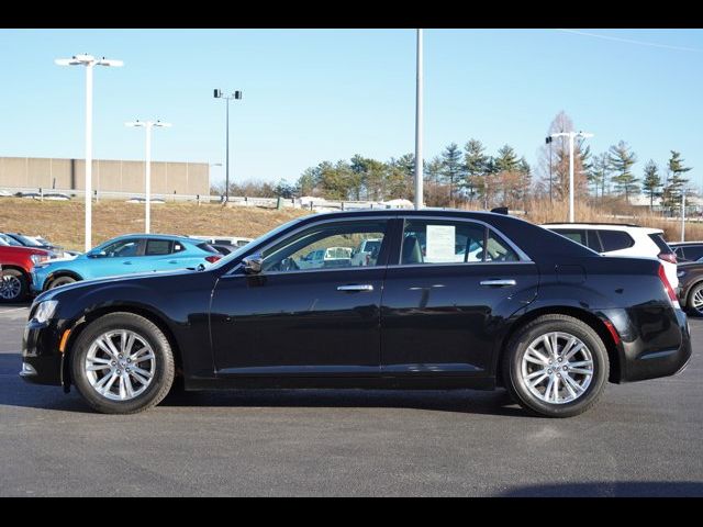 2017 Chrysler 300 300C