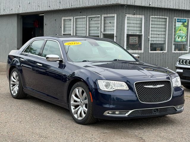 2017 Chrysler 300 300C